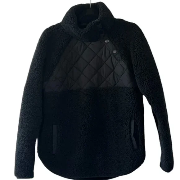 Women's Abercrombie & Fitch Black Asymmetrical Fleece Quilted Coat Size Small - Picture 2 of 5